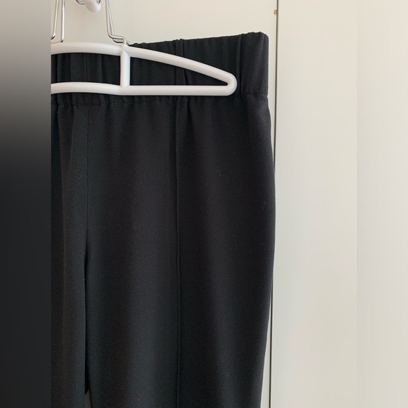 BCBG MaxAzria Black ‘Maria’ Slim Fit Crepe Pull-On Pants - Picture 7 of 11